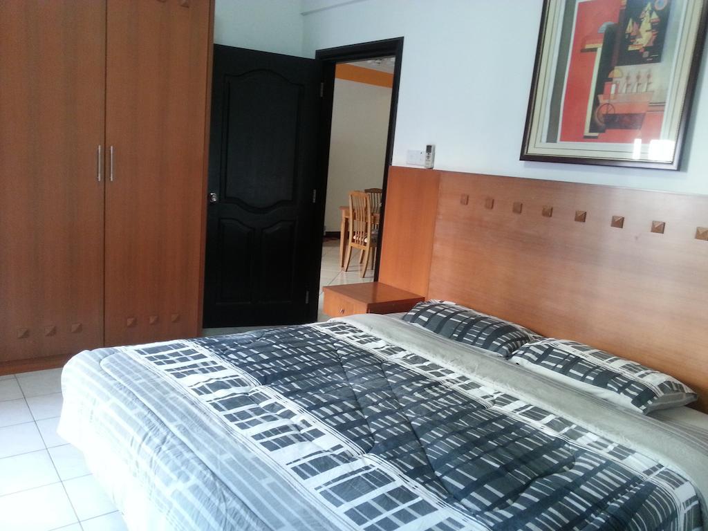 Dorcas Service Apartment - Marina Court Kota Kinabalu Exteriör bild